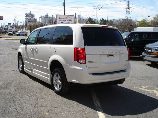 2012 Dodge Grand Caravan SXT w/Ramp | Charlotte, North Carolina | ADVENTURE VANS