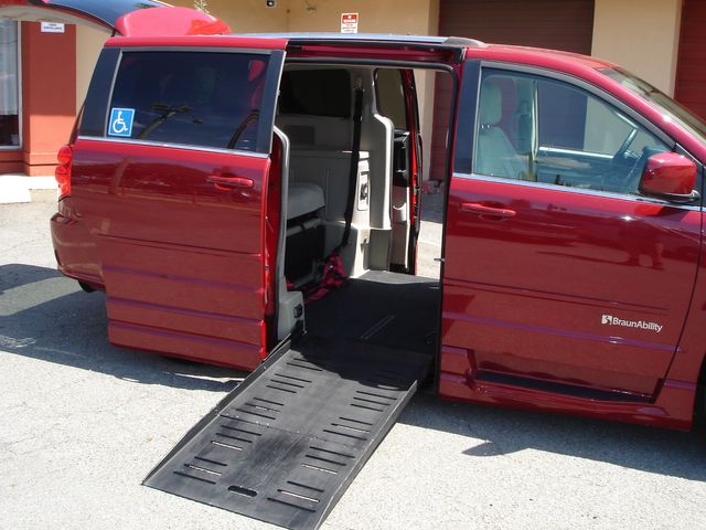 2012 Dodge Grand Caravan Crew | Charlotte, North Carolina | ADVENTURE VANS 2012 Dodge Grand Caravan Crew | Charlotte, North Carolina | ADVENTURE VANS