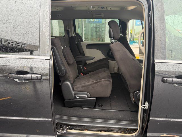 2012 Dodge Grand Caravan Crew