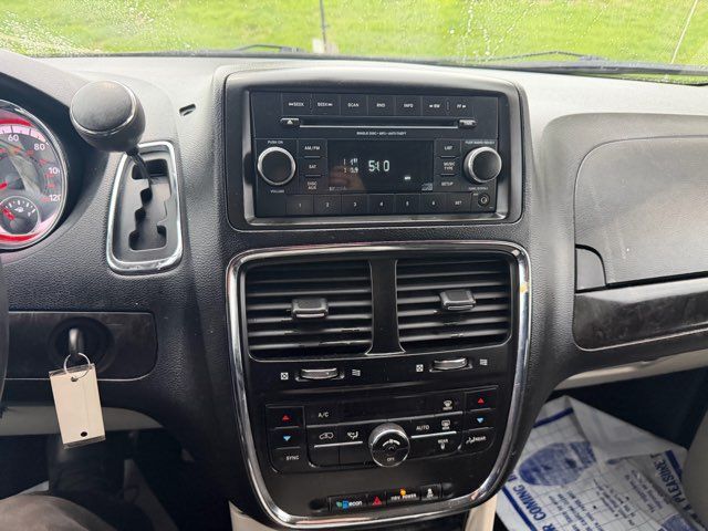 2012 Dodge Grand Caravan Crew