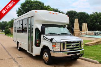 2012 Ford E-350 13 Passenger Starcraft Shuttle Bus With Wheelchair Lift | Irving, Texas | Lonestar Automart Inc.