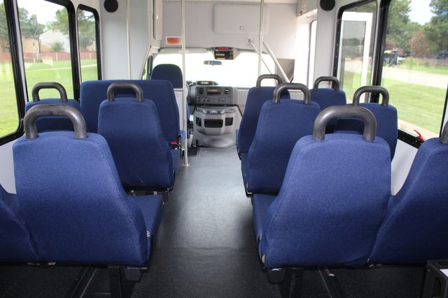 2012 Ford E-350 13 Passenger Starcraft Shuttle Bus With Wheelchair Lift | Irving, Texas | Lonestar Automart Inc. 2012 Ford E-350 13 Passenger Starcraft Shuttle Bus With Wheelchair Lift | Irving, Texas | Lonestar Automart Inc.