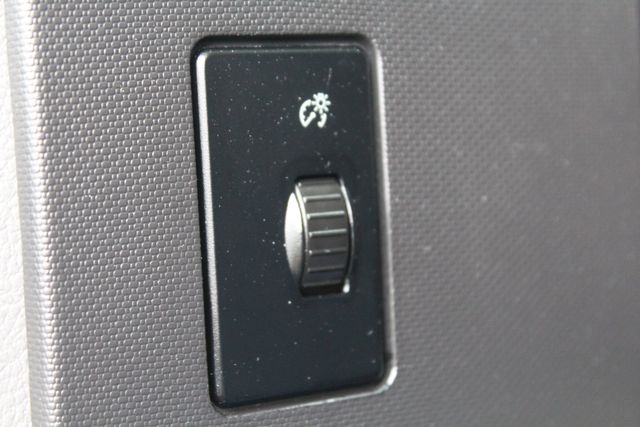 2012 Ford E-350 13 Passenger Starcraft Shuttle Bus With Wheelchair Lift | Irving, Texas | Lonestar Automart Inc. 2012 Ford E-350 13 Passenger Starcraft Shuttle Bus With Wheelchair Lift | Irving, Texas | Lonestar Automart Inc.