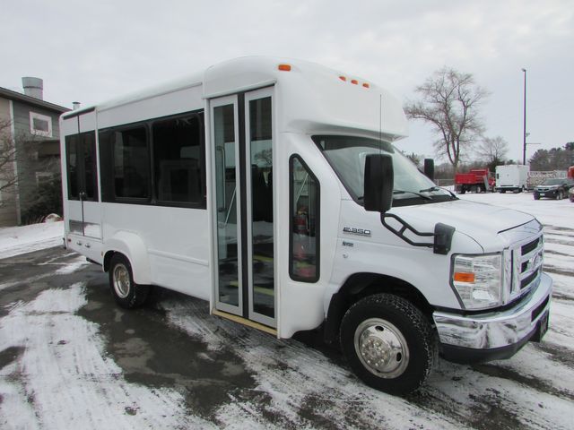 2012 E-350 Shuttle Van with Wheel Chair Lift | St Cloud MN | NorthStar Truck Sales 2012 E-350 Shuttle Van with Wheel Chair Lift | St Cloud MN | NorthStar Truck Sales