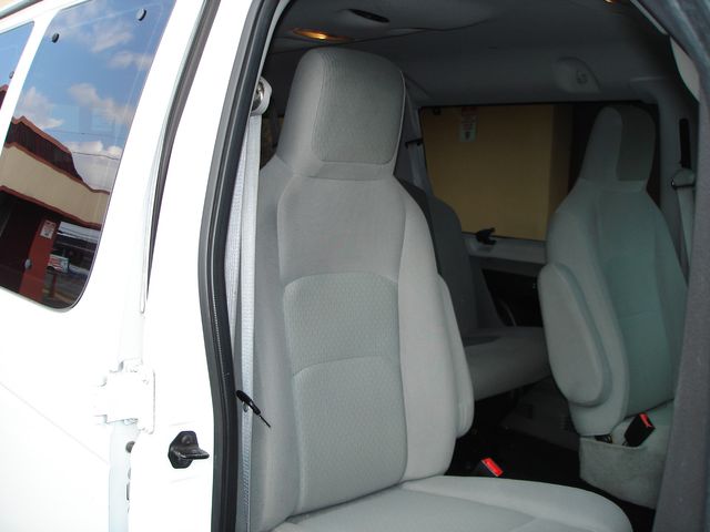 2012 Ford E-Series E-350 SD XLT - 15 PASSENGER | Charlotte, North Carolina | ADVENTURE VANS 2012 Ford E-Series E-350 SD XLT - 15 PASSENGER | Charlotte, North Carolina | ADVENTURE VANS
