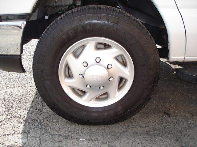 2012 Ford E-Series E-350 SD XLT | Charlotte, North Carolina | ADVENTURE VANS