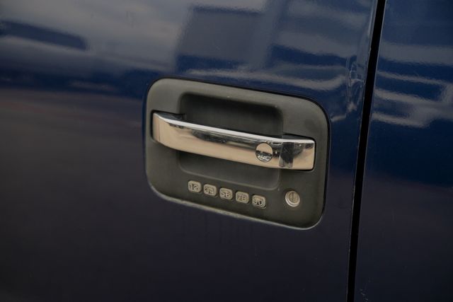 2012 Ford F-150 XLT CREW CAB RWD / LOADS OF REGULAR SERVICE | Austin, TX | Rocky Mountain Truck Stop Austin