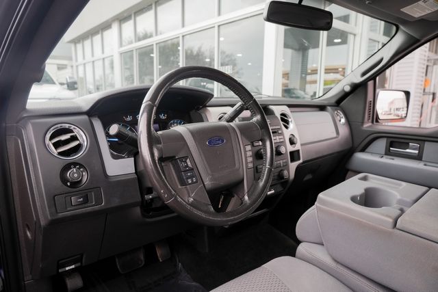 2012 Ford F-150 XLT CREW CAB RWD / LOADS OF REGULAR SERVICE | Austin, TX | Rocky Mountain Truck Stop Austin