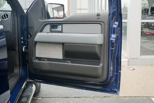 2012 Ford F-150 XLT CREW CAB RWD / LOADS OF REGULAR SERVICE | Austin, TX | Rocky Mountain Truck Stop Austin 2012 Ford F-150 XLT CREW CAB RWD / LOADS OF REGULAR SERVICE | Austin, TX | Rocky Mountain Truck Stop Austin