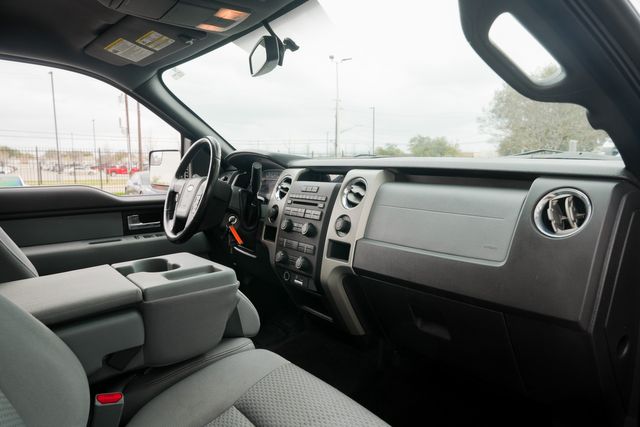 2012 Ford F-150 XLT CREW CAB RWD / LOADS OF REGULAR SERVICE | Austin, TX | Rocky Mountain Truck Stop Austin 2012 Ford F-150 XLT CREW CAB RWD / LOADS OF REGULAR SERVICE | Austin, TX | Rocky Mountain Truck Stop Austin