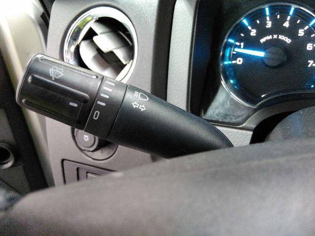 2012 Ford F-150 4WD XLT SuperCrew | Maryland Heights, MO | Continental Auto Sales 2012 Ford F-150 4WD XLT SuperCrew | Maryland Heights, MO | Continental Auto Sales