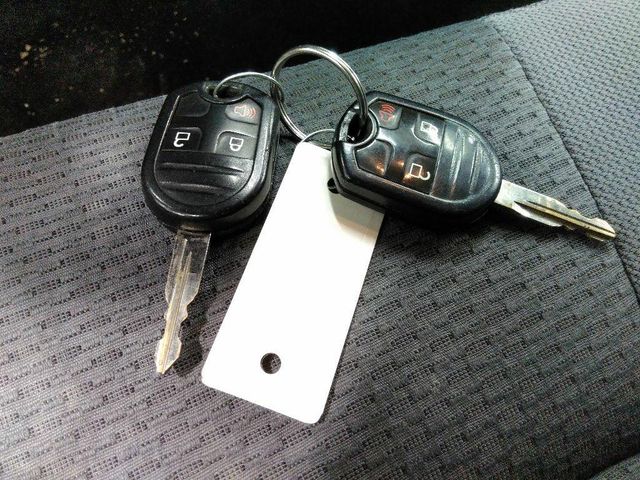 2012 Ford F-150 4WD XLT SuperCrew | Maryland Heights, MO | Continental Auto Sales 2012 Ford F-150 4WD XLT SuperCrew | Maryland Heights, MO | Continental Auto Sales