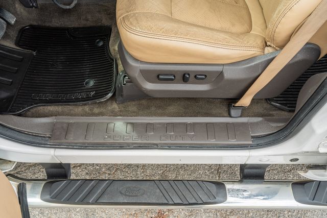 2012 Ford F-250 Super Duty Lariat CREW CAB FX4 / CLEAN CARFAX / WELL SERVICED | Austin, TX | Rocky Mountain Truck Stop Austin 2012 Ford F-250 Super Duty Lariat CREW CAB FX4 / CLEAN CARFAX / WELL SERVICED | Austin, TX | Rocky Mountain Truck Stop Austin