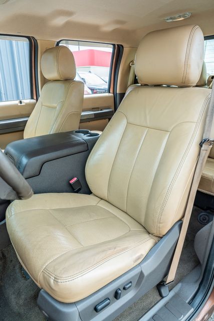 2012 Ford F-250 Super Duty Lariat CREW CAB STYLESIDE / 6.7L / WELL MAINTAINED | Austin, TX | Rocky Mountain Truck Stop Austin