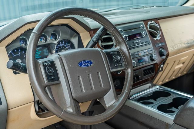 2012 Ford F-250 Super Duty Lariat CREW CAB STYLESIDE / 6.7L / WELL MAINTAINED | Austin, TX | Rocky Mountain Truck Stop Austin 2012 Ford F-250 Super Duty Lariat CREW CAB STYLESIDE / 6.7L / WELL MAINTAINED | Austin, TX | Rocky Mountain Truck Stop Austin