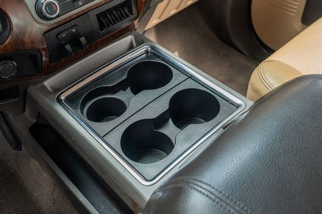 2012 Ford F-250 Super Duty Lariat CREW CAB STYLESIDE / 6.7L / WELL MAINTAINED | Austin, TX | Rocky Mountain Truck Stop Austin