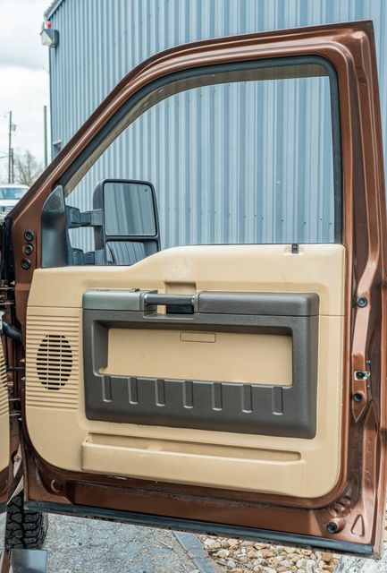 2012 Ford F-250 Super Duty Lariat CREW CAB STYLESIDE / 6.7L / WELL MAINTAINED | Dallas, TX | Rocky Mountain Truck Stop Dallas 2012 Ford F-250 Super Duty Lariat CREW CAB STYLESIDE / 6.7L / WELL MAINTAINED | Dallas, TX | Rocky Mountain Truck Stop Dallas