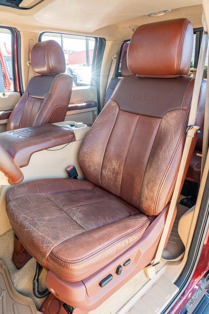 2012 Ford F-250 Super Duty King Ranch 4X4 / 6.7L DIESEL / ONE TX OWNER | Dallas, TX | Rocky Mountain Truck Stop Dallas