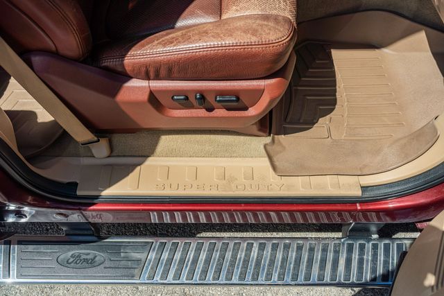 2012 Ford F-250 Super Duty King Ranch 4X4 / 6.7L DIESEL / ONE TX OWNER | Dallas, TX | Rocky Mountain Truck Stop Dallas