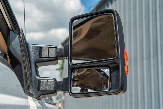 2012 Ford F-250 Super Duty Lariat 4X4 FX4 / 6.2L GAS / CLEAN CARFAX | Austin, TX | Rocky Mountain Truck Stop Austin