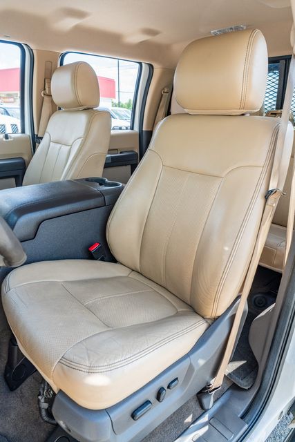 2012 Ford F-250 Super Duty Lariat 4X4 FX4 / 6.2L GAS / CLEAN CARFAX | Austin, TX | Rocky Mountain Truck Stop Austin 2012 Ford F-250 Super Duty Lariat 4X4 FX4 / 6.2L GAS / CLEAN CARFAX | Austin, TX | Rocky Mountain Truck Stop Austin