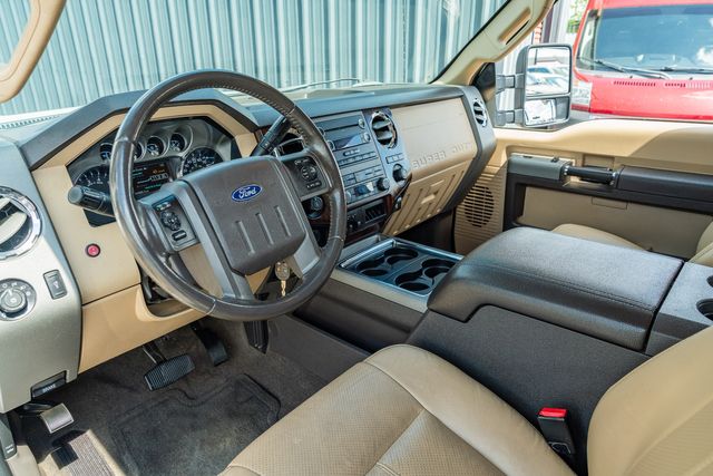 2012 Ford F-250 Super Duty Lariat 4X4 FX4 / 6.2L GAS / CLEAN CARFAX | Austin, TX | Rocky Mountain Truck Stop Austin