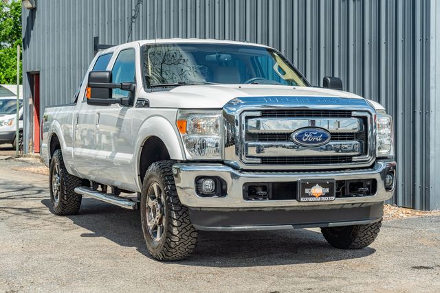 2012 Ford F-250 Super Duty Lariat 4X4 FX4 / 6.2L GAS / CLEAN CARFAX | Austin, TX | Rocky Mountain Truck Stop Austin