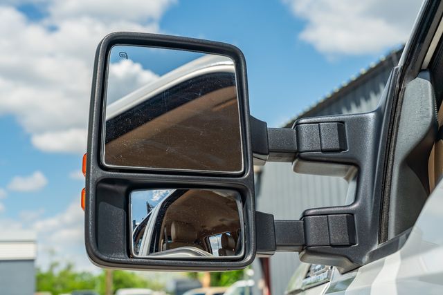 2012 Ford F-250 Super Duty Lariat 4X4 FX4 / 6.2L GAS / CLEAN CARFAX | Austin, TX | Rocky Mountain Truck Stop Austin