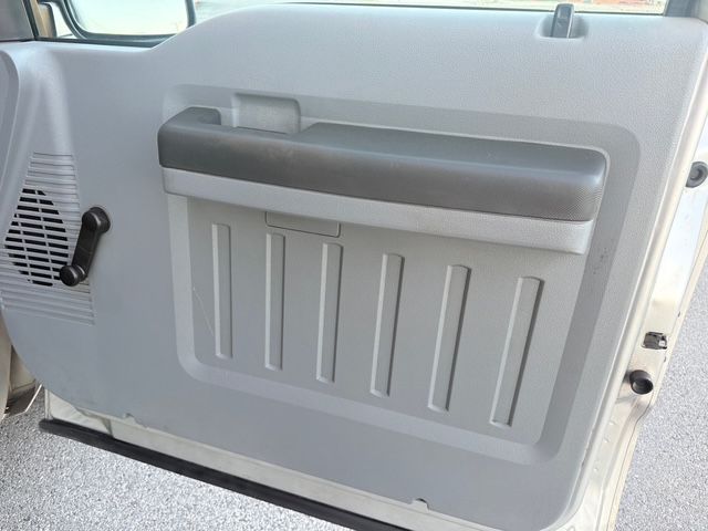 2012 Ford F-250 Super Duty XL Utility/Service Bed | Corpus Christi, TX | Discount Motor Company 2012 Ford F-250 Super Duty XL Utility/Service Bed | Corpus Christi, TX | Discount Motor Company