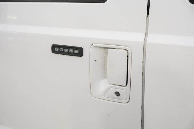 2012 Ford F-250 Super Duty Lariat CREW CAB FX4 / CLEAN CARFAX / WELL SERVICED | Austin, TX | Rocky Mountain Truck Stop Austin