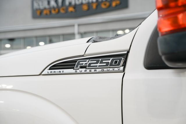 2012 Ford F-250 Super Duty Lariat CREW CAB FX4 / CLEAN CARFAX / WELL SERVICED | Austin, TX | Rocky Mountain Truck Stop Austin