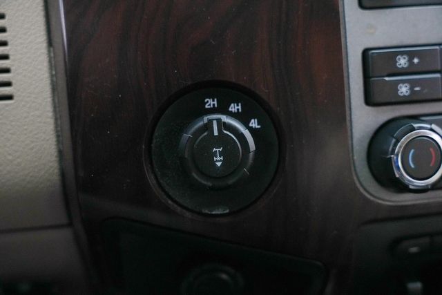 2012 Ford F-250 Super Duty Lariat CREW CAB FX4 / CLEAN CARFAX / WELL SERVICED | Austin, TX | Rocky Mountain Truck Stop Austin 2012 Ford F-250 Super Duty Lariat CREW CAB FX4 / CLEAN CARFAX / WELL SERVICED | Austin, TX | Rocky Mountain Truck Stop Austin