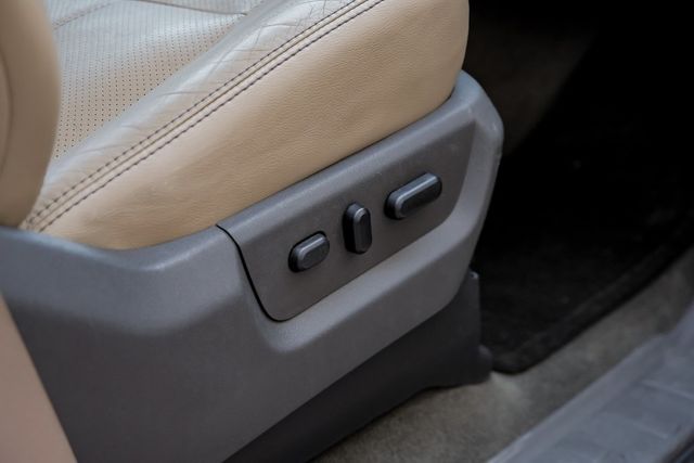 2012 Ford F-250 Super Duty Lariat Ultimate Pkg FX4 Off Road Chrome Pkg Nav XM 2012 Ford F-250 Super Duty Lariat Ultimate Pkg FX4 Off Road Chrome Pkg Nav XM