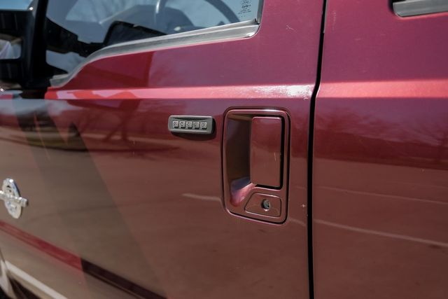 2012 Ford F-250 Super Duty Lariat Ultimate Pkg FX4 Off Road Chrome Pkg Nav XM 2012 Ford F-250 Super Duty Lariat Ultimate Pkg FX4 Off Road Chrome Pkg Nav XM