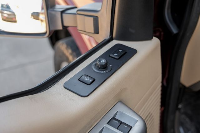 2012 Ford F-250 Super Duty Lariat Ultimate Pkg FX4 Off Road Chrome Pkg Nav XM 2012 Ford F-250 Super Duty Lariat Ultimate Pkg FX4 Off Road Chrome Pkg Nav XM