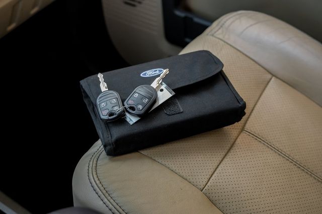 2012 Ford F-250 Super Duty Lariat Ultimate Pkg FX4 Off Road Chrome Pkg Nav XM 2012 Ford F-250 Super Duty Lariat Ultimate Pkg FX4 Off Road Chrome Pkg Nav XM