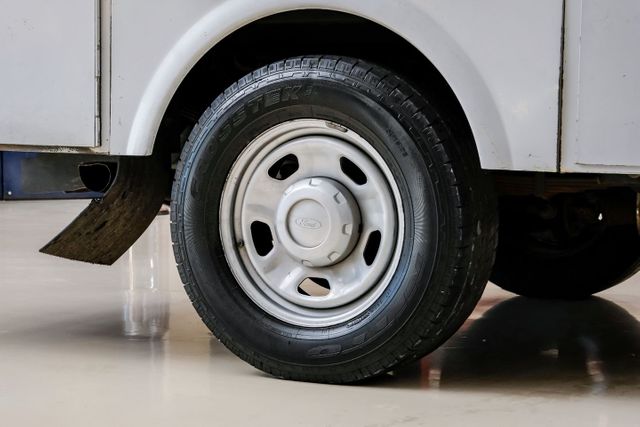 2012 Ford F-350 Super Duty XL | Addison, TX | Mr Car Guys