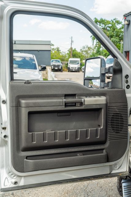 2012 Ford F-350 Super Duty Lariat CREW CAB FX4 / LONG BED / REGULAR SERVICE | Austin, TX | Rocky Mountain Truck Stop Austin 2012 Ford F-350 Super Duty Lariat CREW CAB FX4 / LONG BED / REGULAR SERVICE | Austin, TX | Rocky Mountain Truck Stop Austin