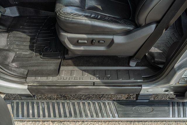 2012 Ford F-350 Super Duty Lariat CREW CAB FX4 / LONG BED / REGULAR SERVICE | Austin, TX | Rocky Mountain Truck Stop Austin 2012 Ford F-350 Super Duty Lariat CREW CAB FX4 / LONG BED / REGULAR SERVICE | Austin, TX | Rocky Mountain Truck Stop Austin