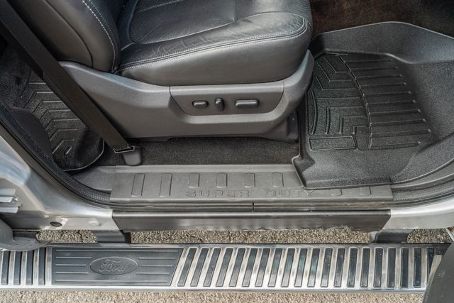 2012 Ford F-350 Super Duty Lariat CREW CAB FX4 / LONG BED / REGULAR SERVICE | Austin, TX | Rocky Mountain Truck Stop Austin 2012 Ford F-350 Super Duty Lariat CREW CAB FX4 / LONG BED / REGULAR SERVICE | Austin, TX | Rocky Mountain Truck Stop Austin