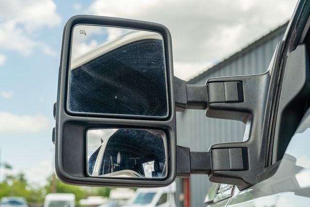 2012 Ford F-350 Super Duty Lariat CREW CAB FX4 / LONG BED / REGULAR SERVICE | Austin, TX | Rocky Mountain Truck Stop Austin 2012 Ford F-350 Super Duty Lariat CREW CAB FX4 / LONG BED / REGULAR SERVICE | Austin, TX | Rocky Mountain Truck Stop Austin