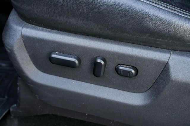 2012 Ford F-350 Super Duty Lariat CREW CAB FX4 / LONG BED / REGULAR SERVICE | Austin, TX | Rocky Mountain Truck Stop Austin 2012 Ford F-350 Super Duty Lariat CREW CAB FX4 / LONG BED / REGULAR SERVICE | Austin, TX | Rocky Mountain Truck Stop Austin