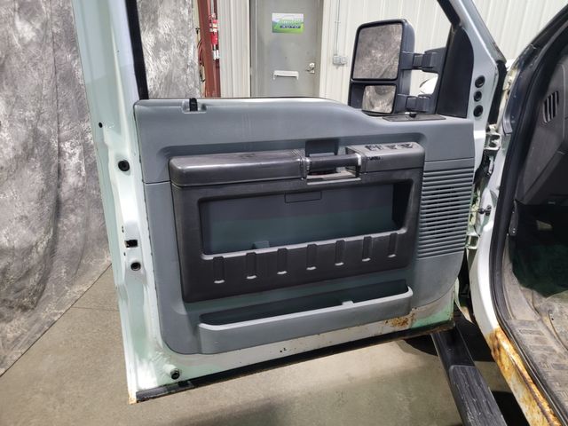 2012 Ford F-350 Super Duty XLT 6.2 V8  8Ft Bed -  Financing - Transparent | Dickinson, ND | Autorama Auto Sales and Rentals