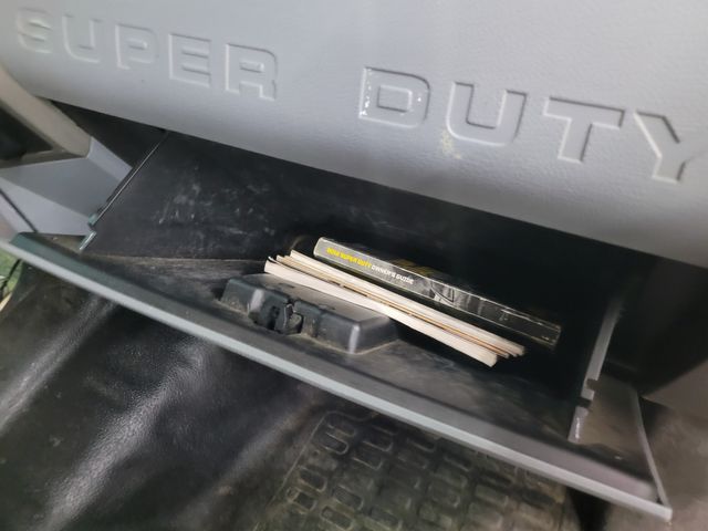2012 Ford F-350 Super Duty XLT 6.2 V8  8Ft Bed -  Financing - Transparent | Dickinson, ND | Autorama Auto Sales and Rentals