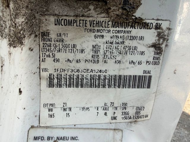 2012 Ford F-350 Super Duty Versalift 34'