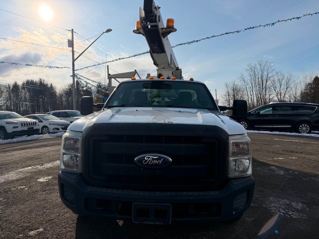 2012 Ford F-350 Super Duty Versalift 34'