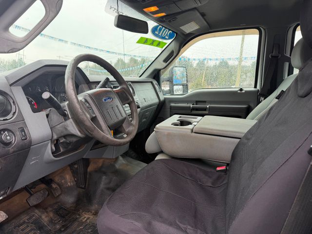 2012 Ford F-350 Super Duty XL