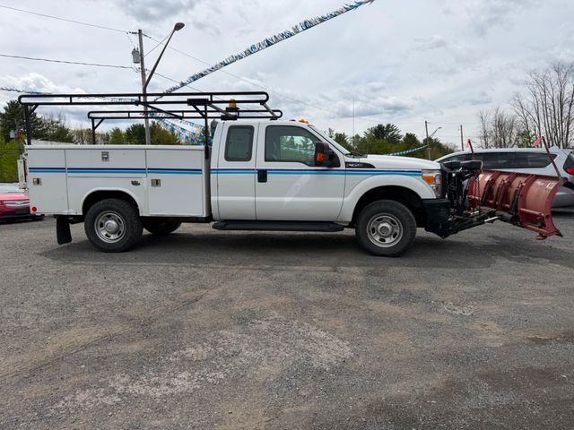 2012 Ford F-350 Super Duty XL