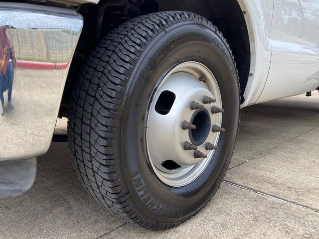 2012 Ford F-350 Super Duty XL 4x2 2dr Regular Cab 165 in. WB DRW Chassis | Houston, TX | Houston Auto Credit 2012 Ford F-350 Super Duty XL 4x2 2dr Regular Cab 165 in. WB DRW Chassis | Houston, TX | Houston Auto Credit