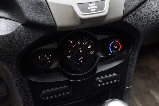 2012 Ford Fiesta SE | Addison, TX | Addison Autoplex 2012 Ford Fiesta SE | Addison, TX | Addison Autoplex